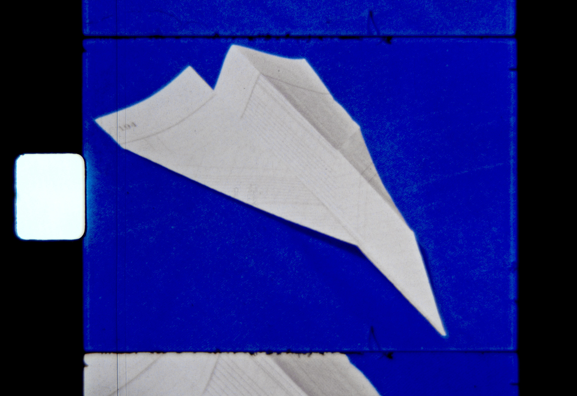 JOAQUIN WALL / HANGAR