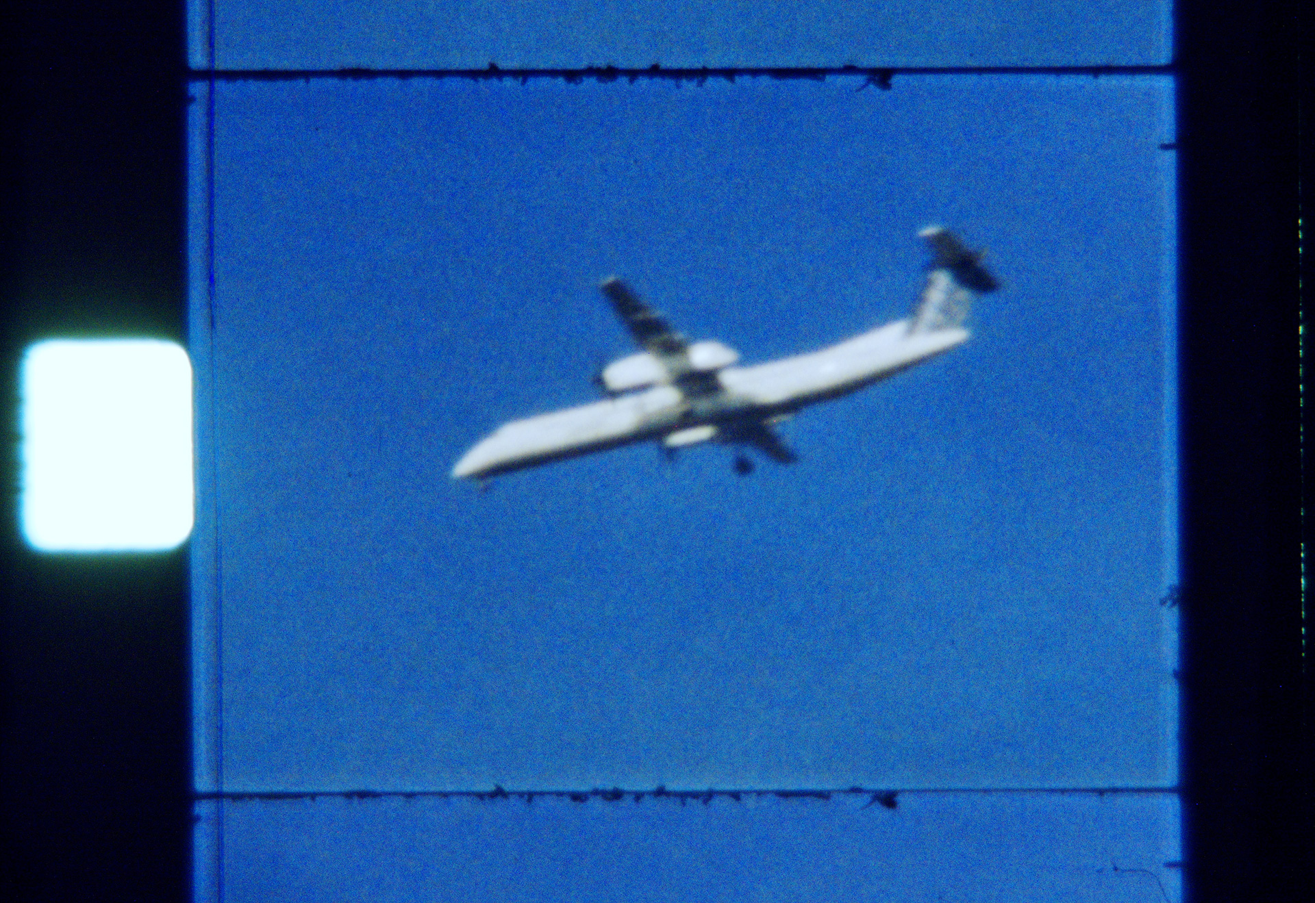 JOAQUIN WALL / HANGAR